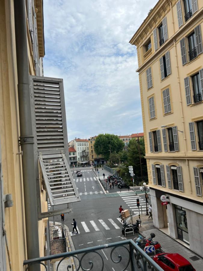 Charmant 3 Pieces A Nizza Esterno foto